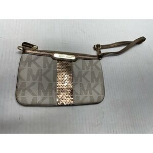 Michael Kors Wristlet W/sequin Accent EUC